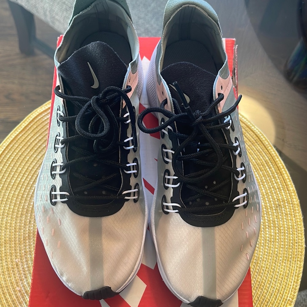 Women’s Nike